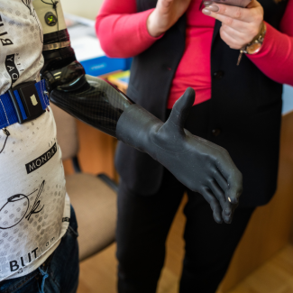 protez hub bionic hand